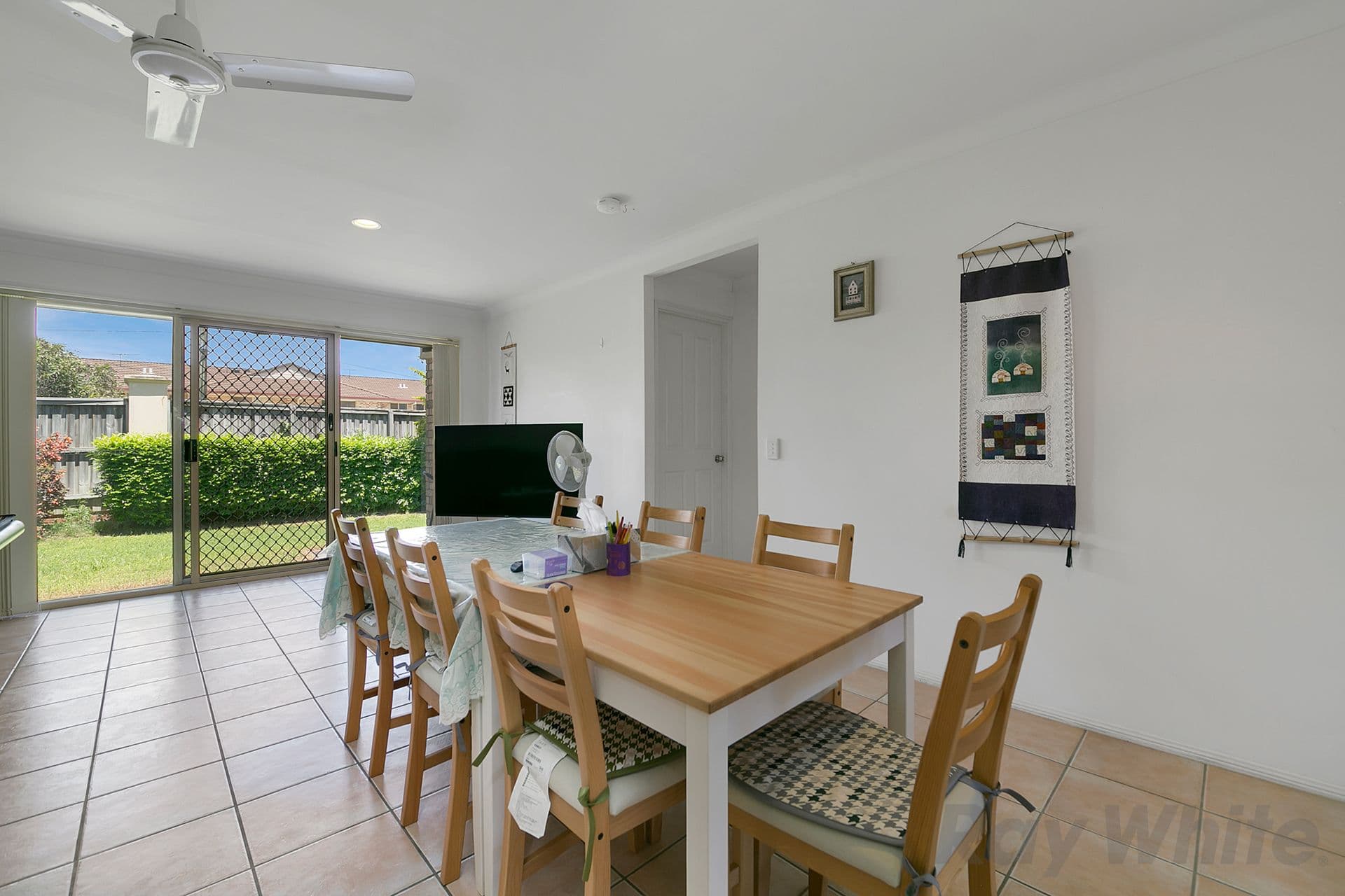 8 Manor Street, Eight Mile Plains QLD 4113, Eight Mile Plains - Thumbnail 3