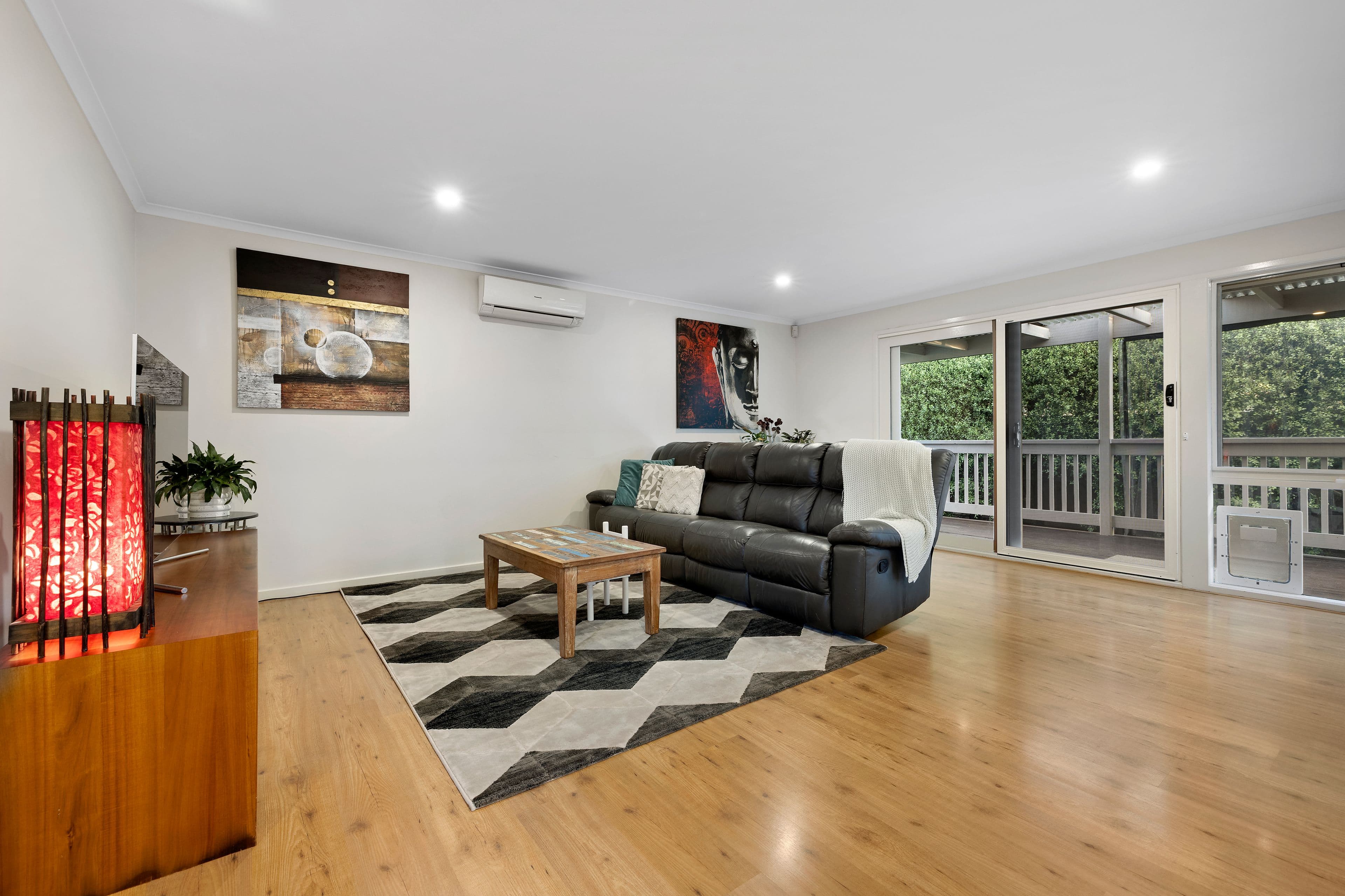 3 Liviana Drive, Rowville VIC 3178, Rowville - Thumbnail 2