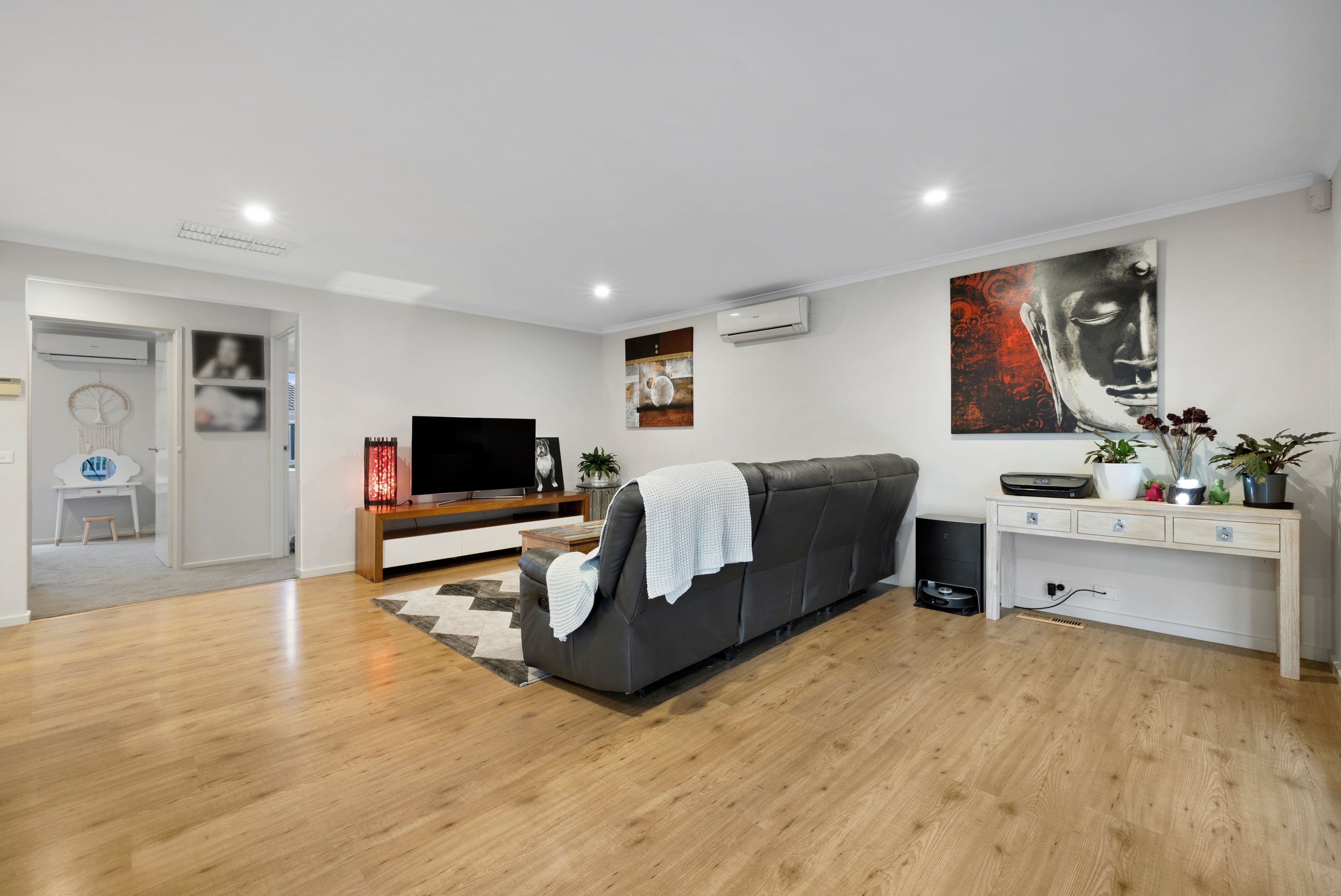 3 Liviana Drive, Rowville VIC 3178, Rowville - Thumbnail 3
