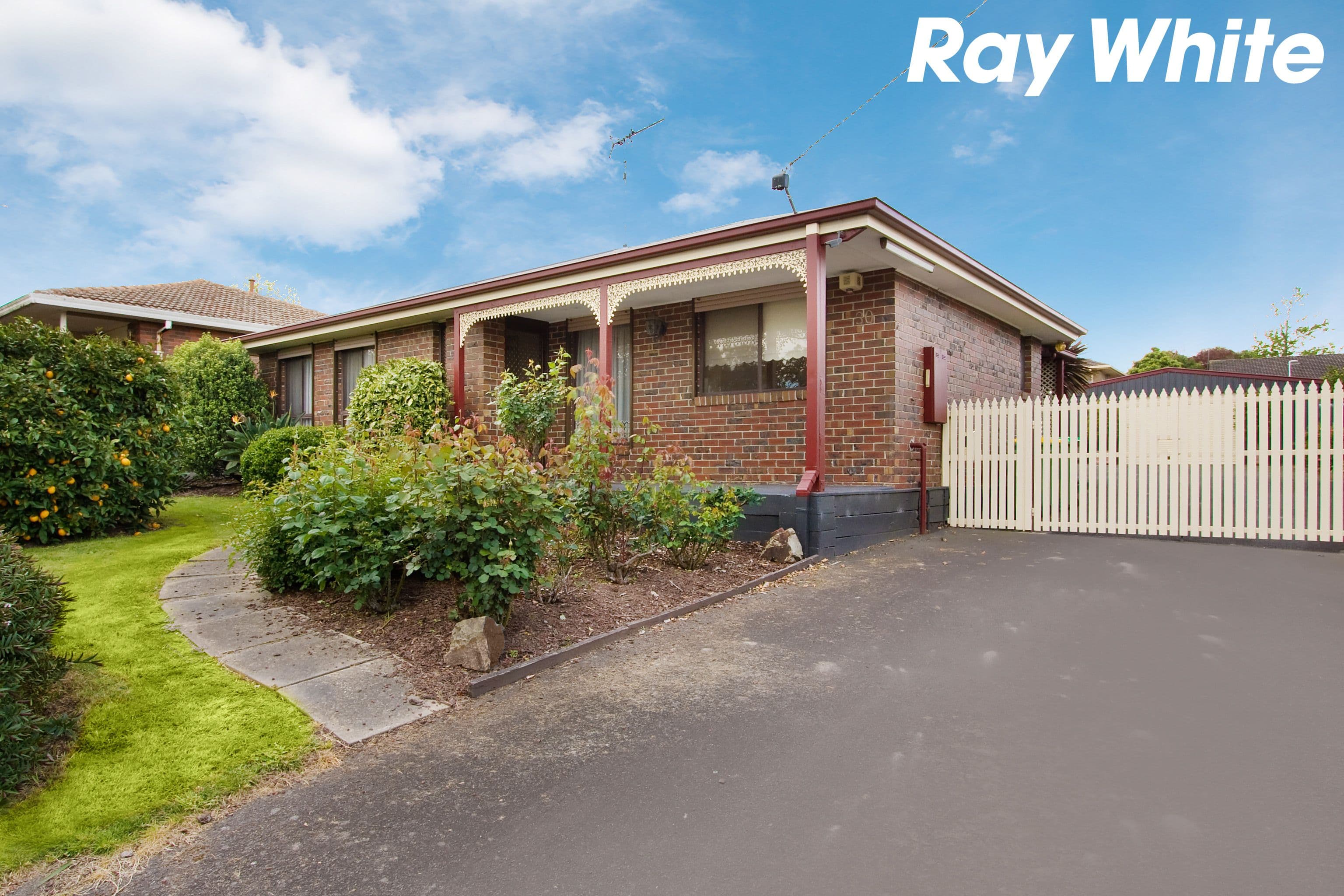 30 Princes Highway, Pakenham VIC 3810, Pakenham - Thumbnail 2