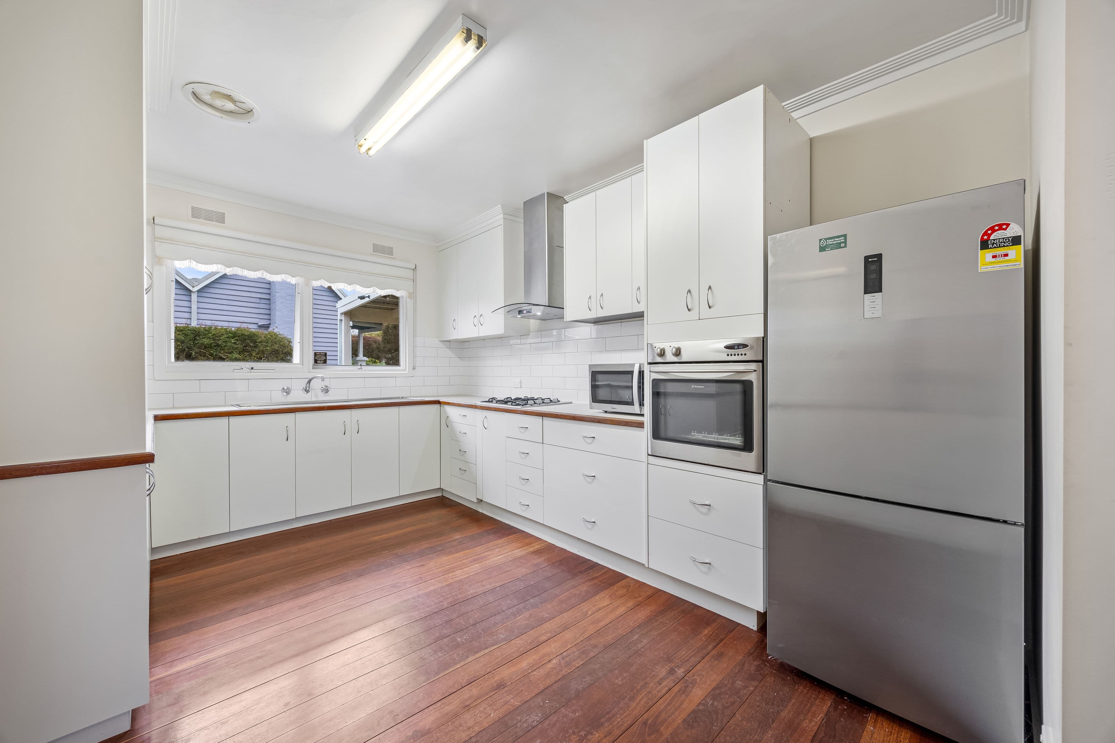 3 Reid Street, Brown Hill VIC 3350, Brown Hill - Thumbnail 4