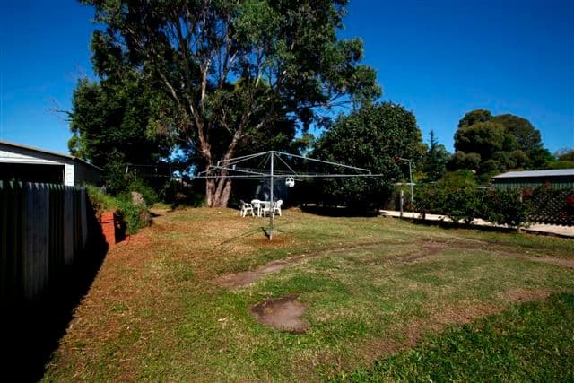 52   Anzac Parade, TORONTO NSW 2283, Toronto - Thumbnail 2