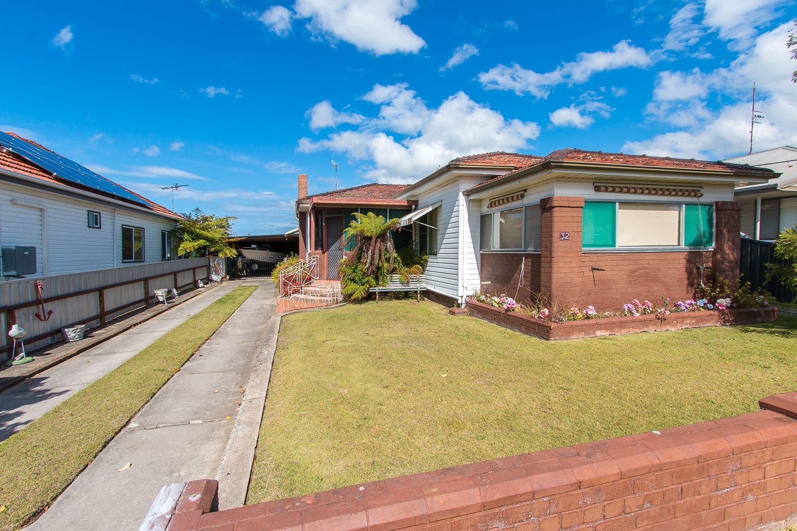 16 Deane Street, Belmont - Image 1