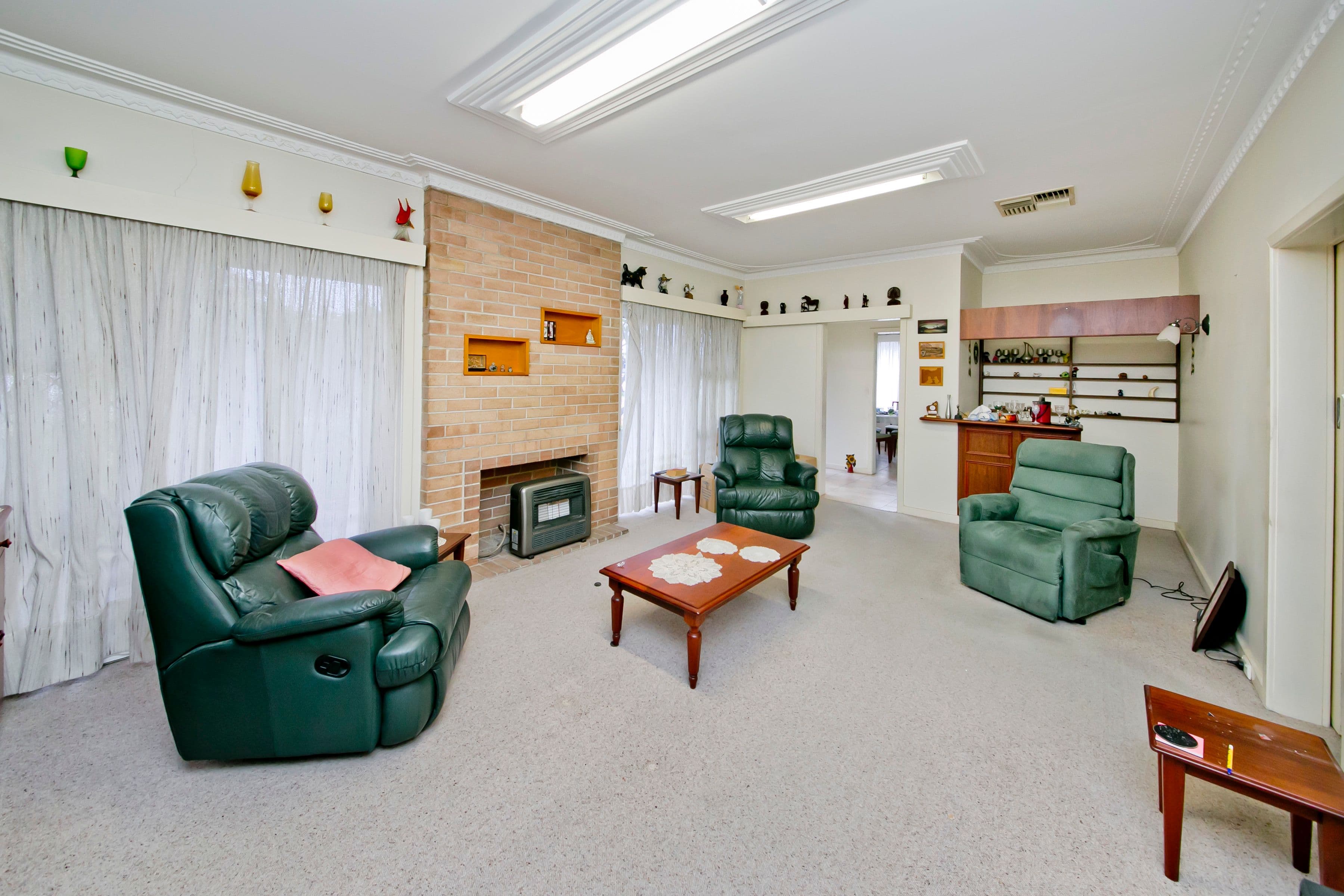 64 Howes Crescent, Dianella WA 6059, Dianella - Thumbnail 5