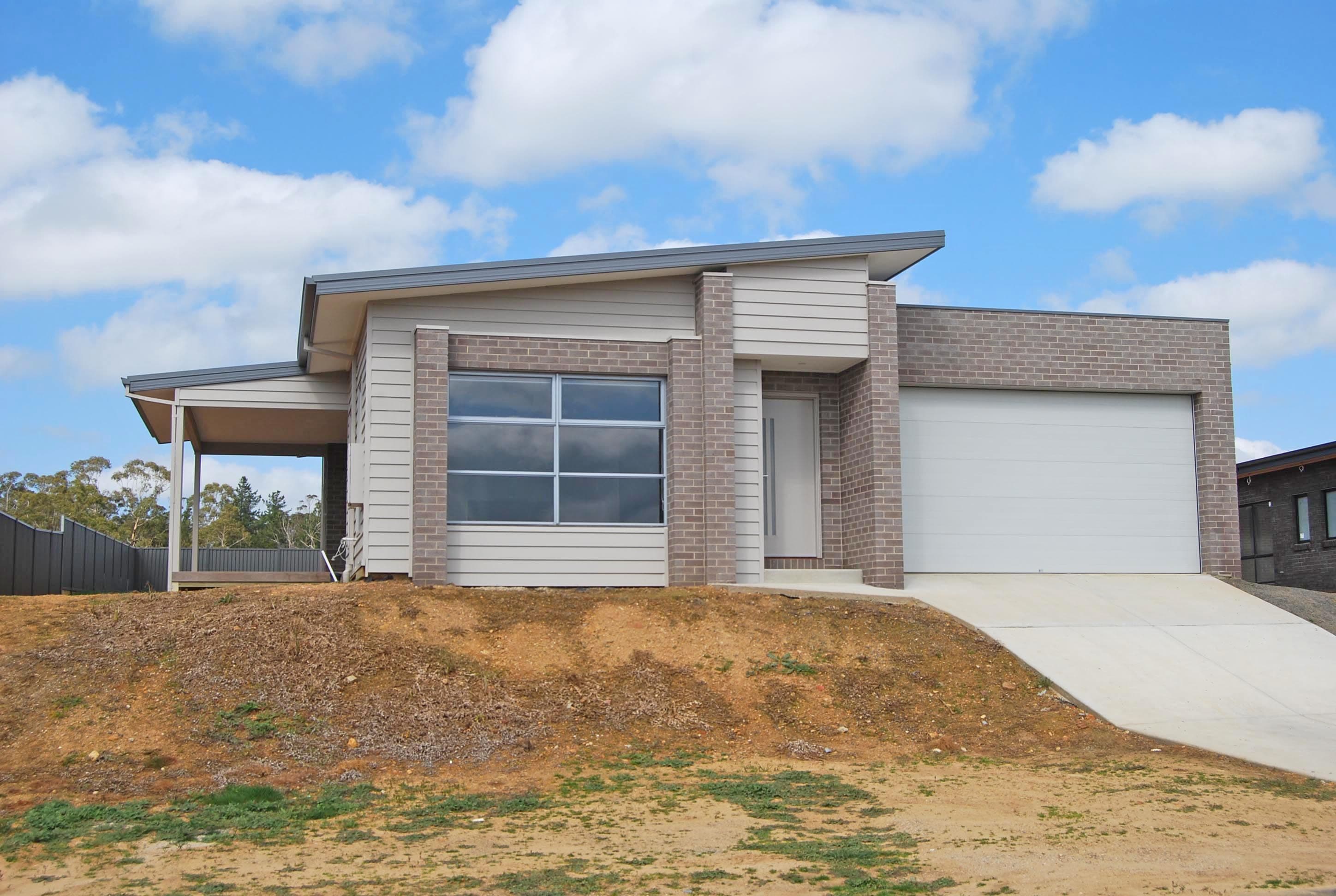 7 Burgadale Court, Brown Hill VIC 3350, Brown Hill - Image 1