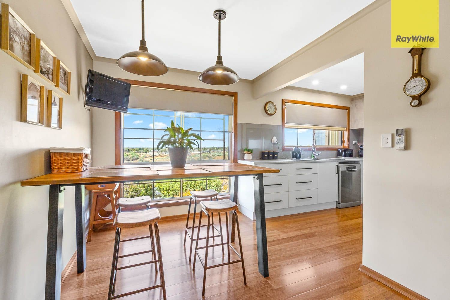 2 Charltonian Close, Bacchus Marsh VIC 3340, Bacchus Marsh - Thumbnail 6