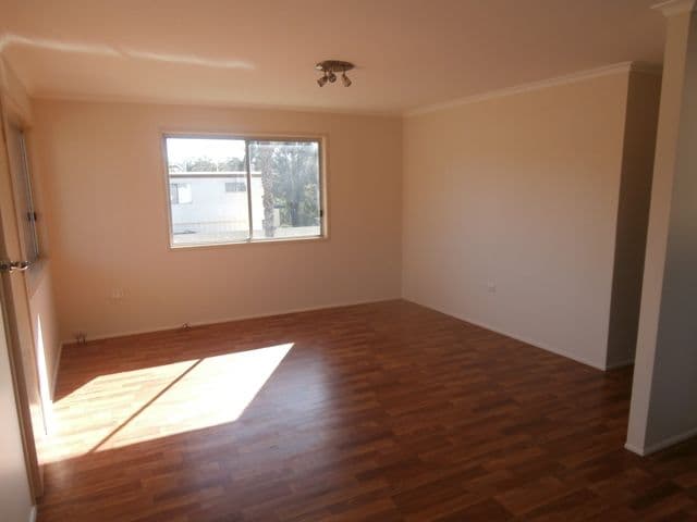 41 Moon Street, CABOOLTURE SOUTH QLD 4510, Caboolture South - Thumbnail 7