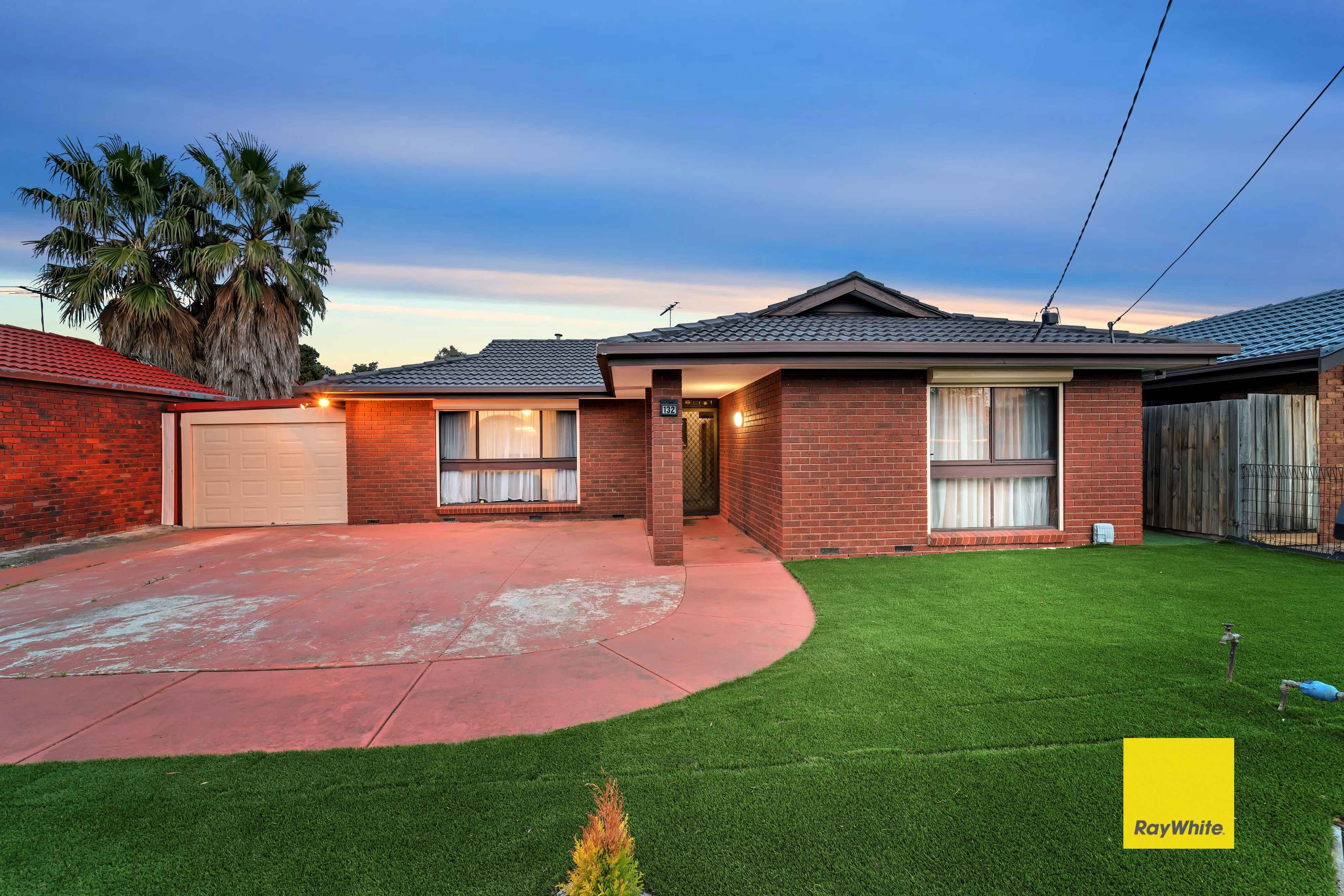 132 Morris Road, Hoppers Crossing VIC 3029, Hoppers Crossing - Thumbnail 2