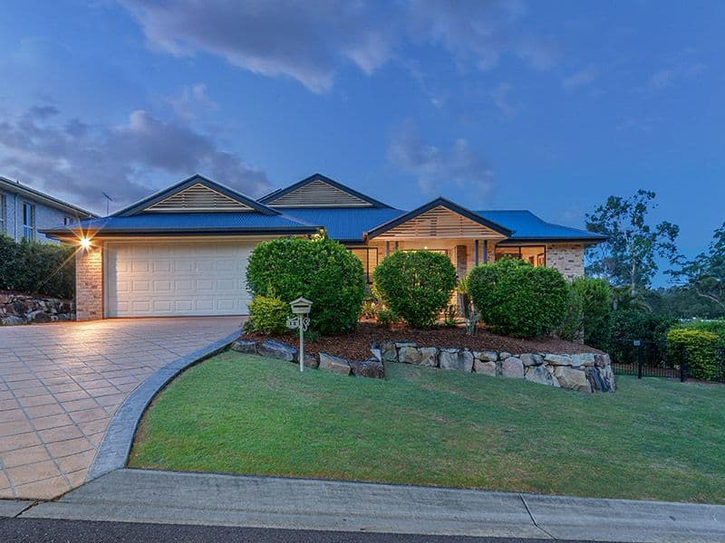 12 Tinaroo Court, Albany Creek QLD 4035, Albany Creek - Thumbnail 2