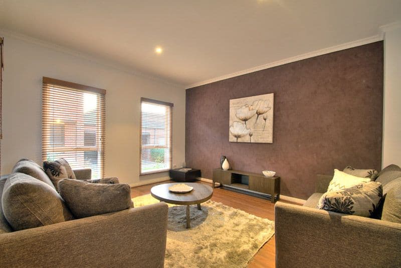 12 Omar Street, TEMPLESTOWE LOWER VIC 3107, Templestowe Lower - Thumbnail 2