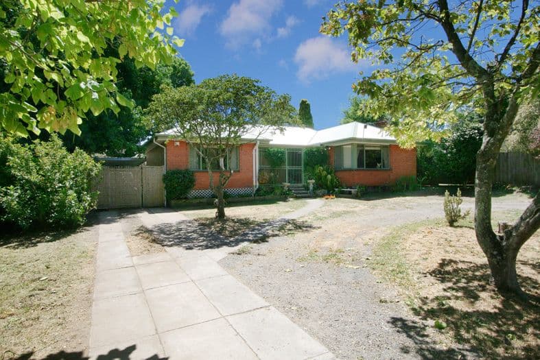 9 Lomond Avenue, KILSYTH VIC 3137, Kilsyth - Image 1