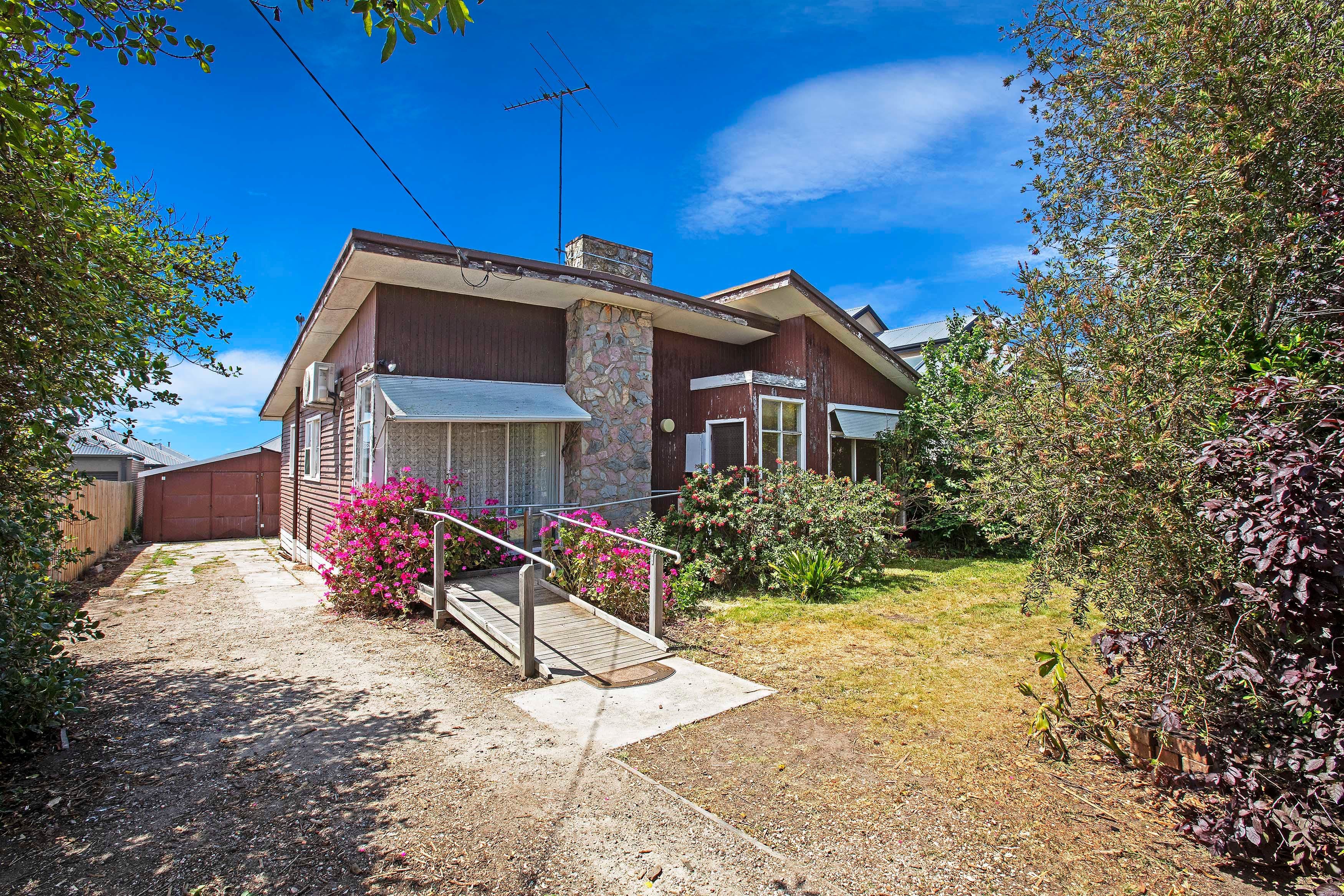 53 Francis Street, Belmont VIC 3216, Belmont - Thumbnail 2
