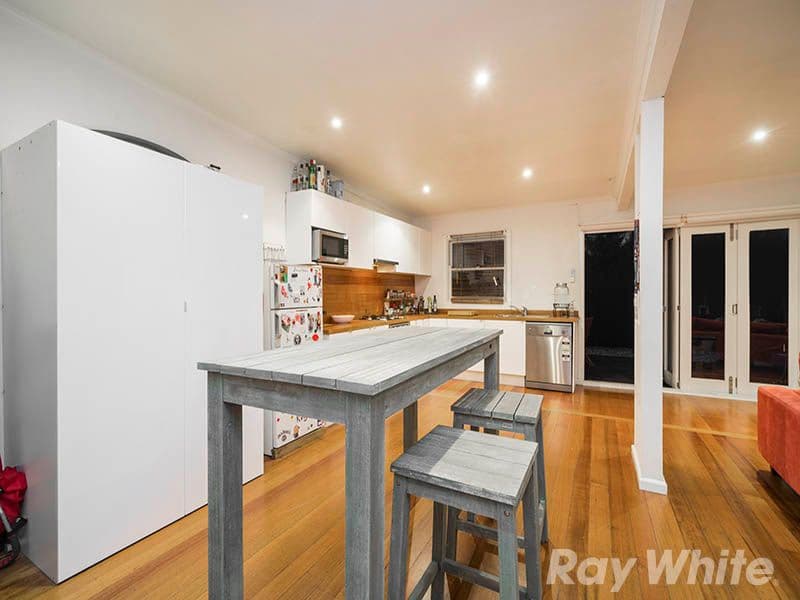 19 Belle Crescent, Mordialloc VIC 3195, Mordialloc - Thumbnail 3