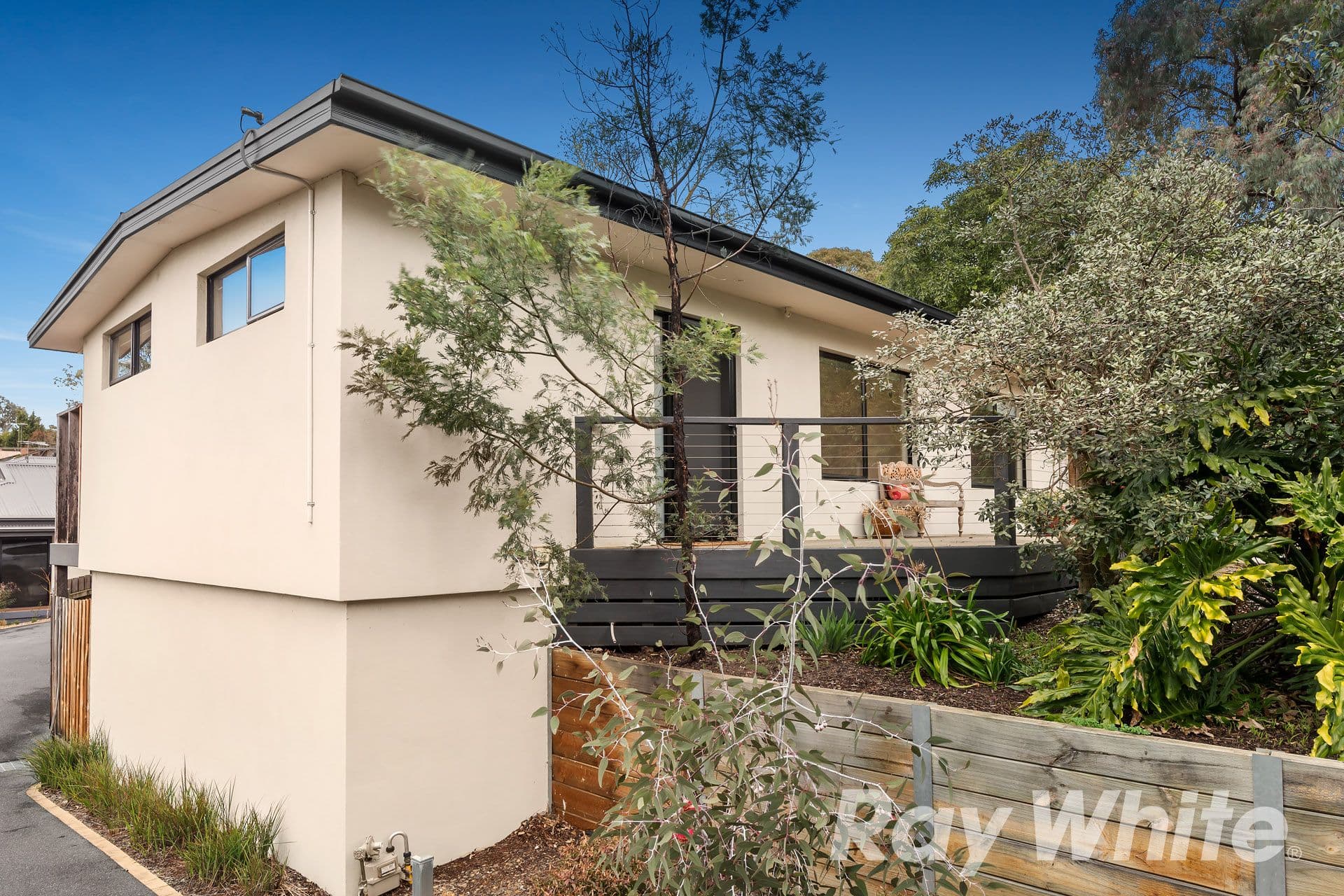 5 Kelly Street, Diamond Creek VIC 3089, Diamond Creek - Thumbnail 2