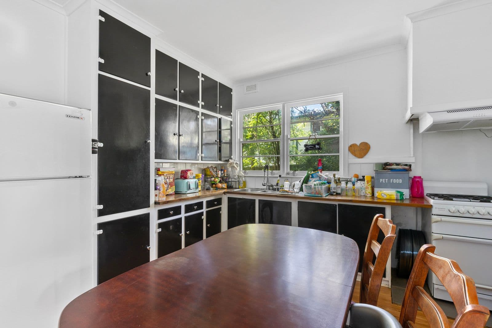 132 Anzac Avenue, Seymour VIC 3660, Seymour - Thumbnail 2