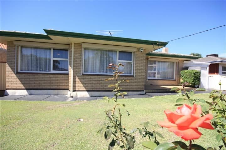 36 Napier Road, Morley WA 6062, Morley - Image 1