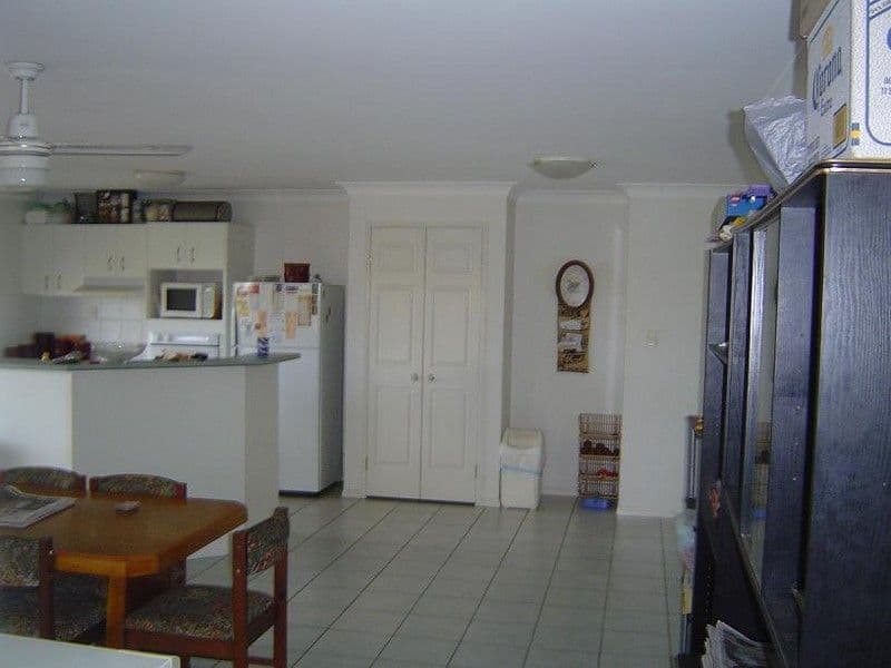 8 Phillips Place, WAKERLEY QLD 4154, Wakerley - Thumbnail 4