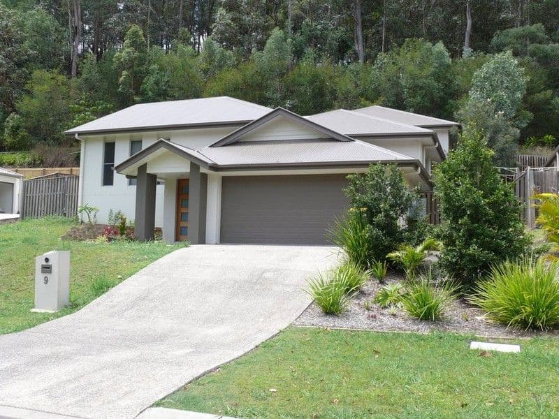 9 Lowe Court, MAUDSLAND QLD 4210, Maudsland - Image 1