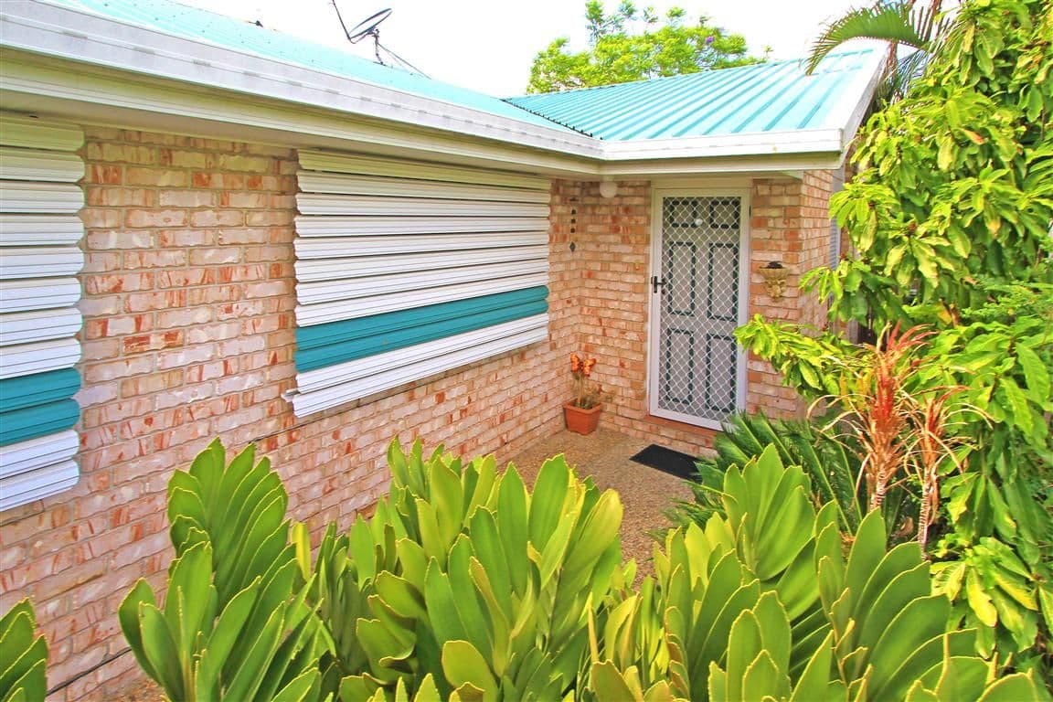  100 Victoria Place, BERSERKER QLD 4701, Berserker - Thumbnail 2