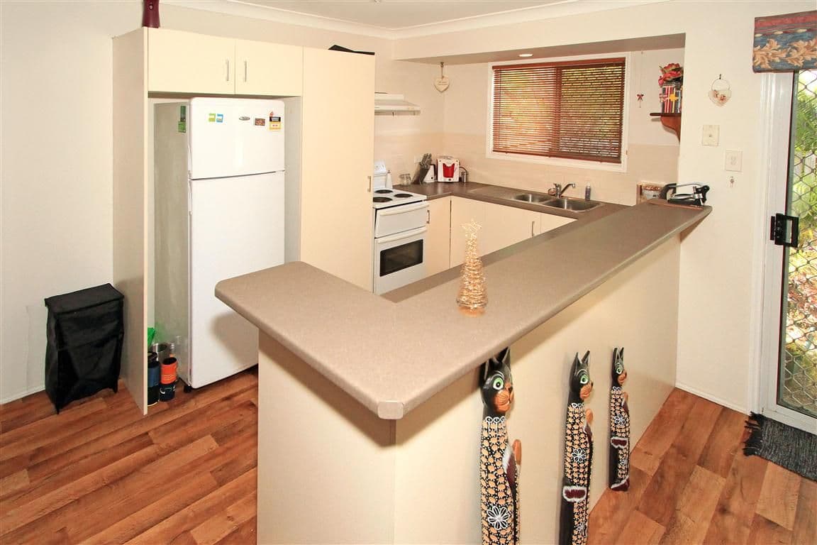  100 Victoria Place, BERSERKER QLD 4701, Berserker - Thumbnail 5