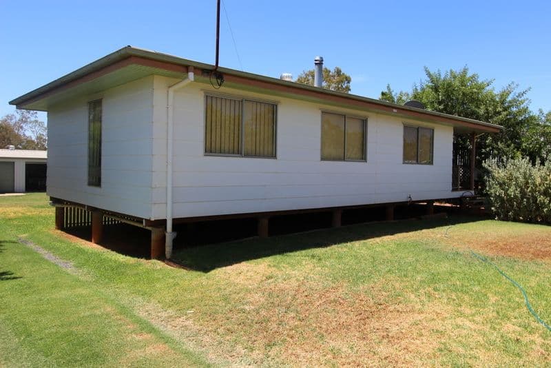 209 Parry Street, CHARLEVILLE QLD 4470, Charleville - Thumbnail 2