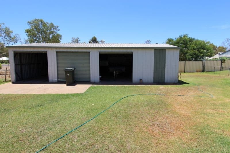 209 Parry Street, CHARLEVILLE QLD 4470, Charleville - Thumbnail 4