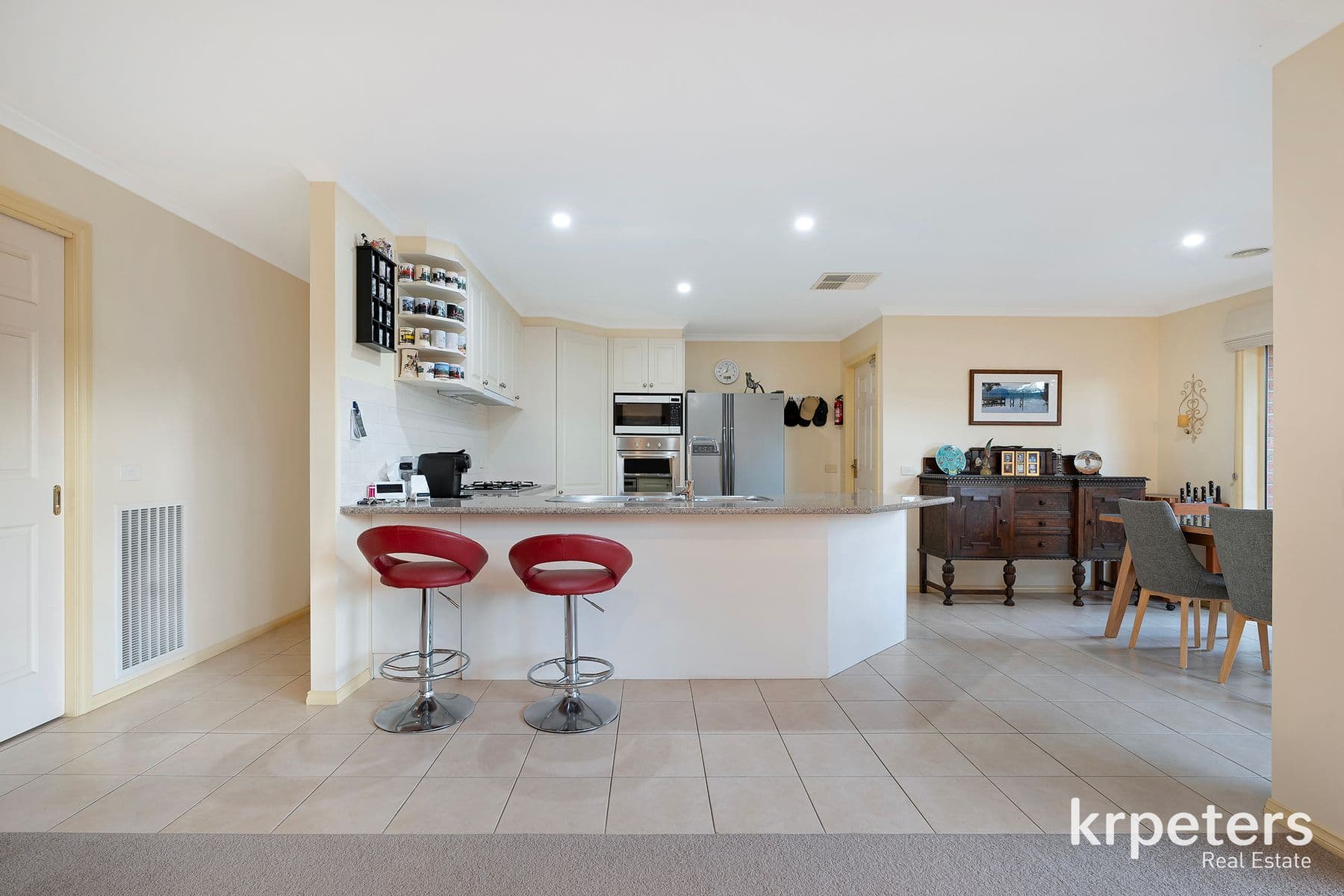 24 Viola Avenue, Pakenham, VIC 3810, Pakenham - Thumbnail 6
