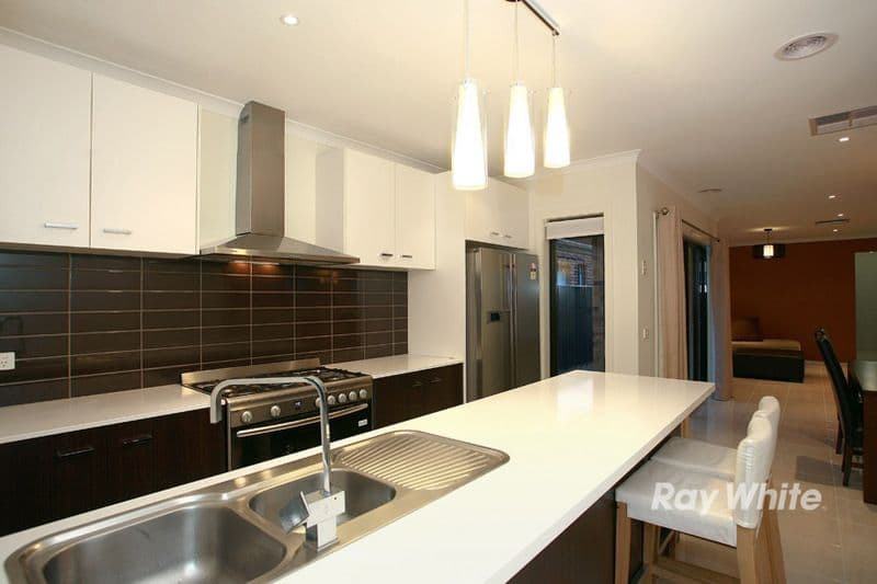 16 Charlock Drive (Runs off Alisma Blvd), CRANBOURNE NORTH VIC 3977, Cranbourne North - Thumbnail 7