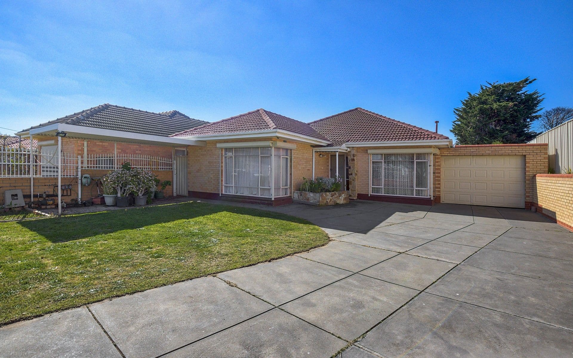 5 CARUSO Avenue, Seaton SA 5023, Seaton - Image 1