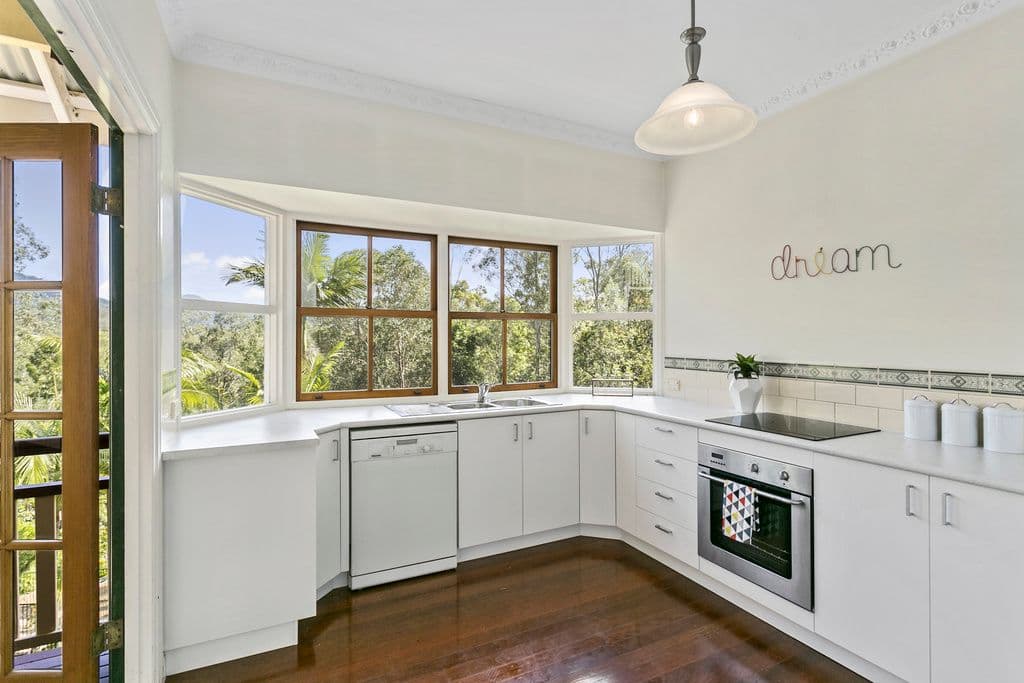 147 Glenmore Drive, Bonogin QLD 4213, Bonogin - Thumbnail 2