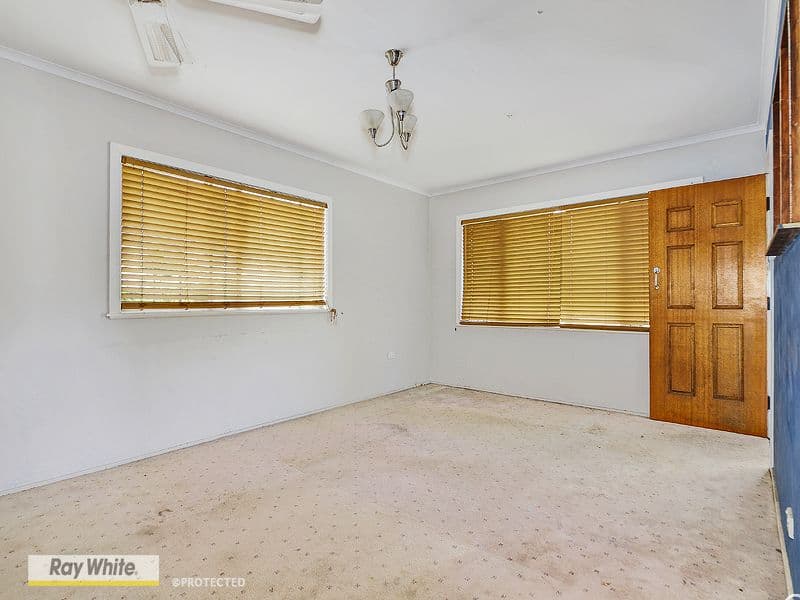 19 Mary Street, Redcliffe QLD 4020, Redcliffe - Thumbnail 3