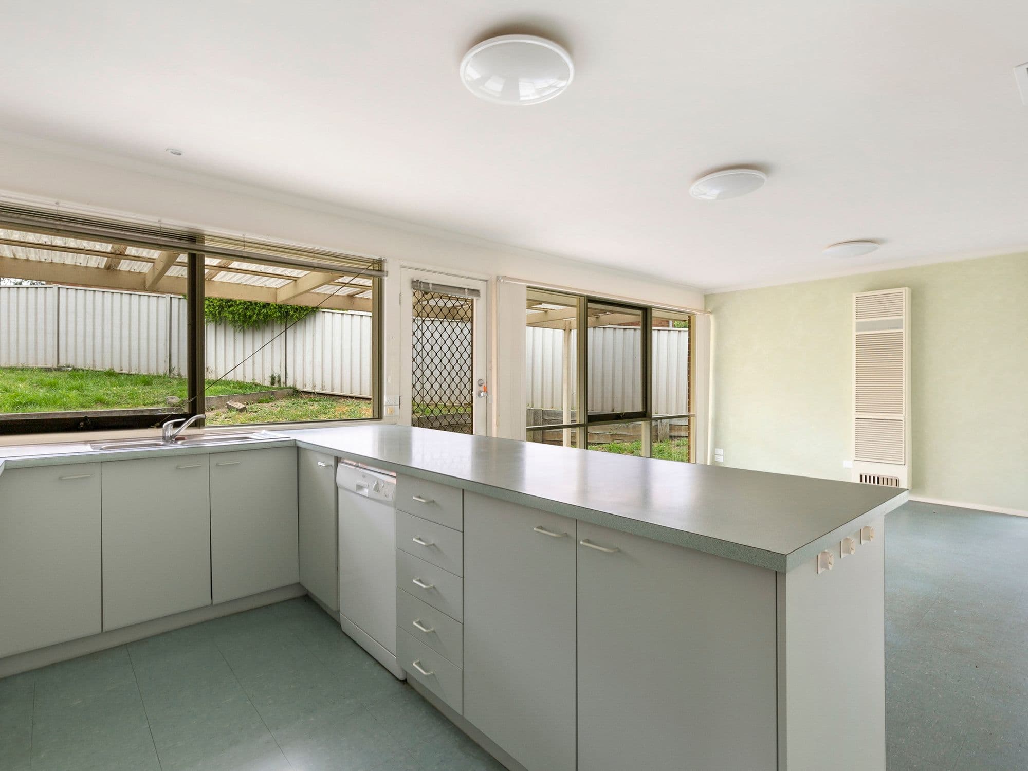 14 Kennedy Court, Seymour VIC 3660, Seymour - Thumbnail 4