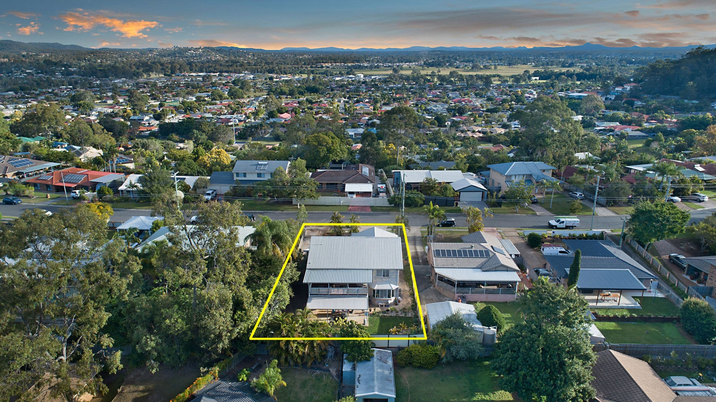 26 Cowra Street, Tanah Merah QLD 4128, Tanah Merah - Thumbnail 3