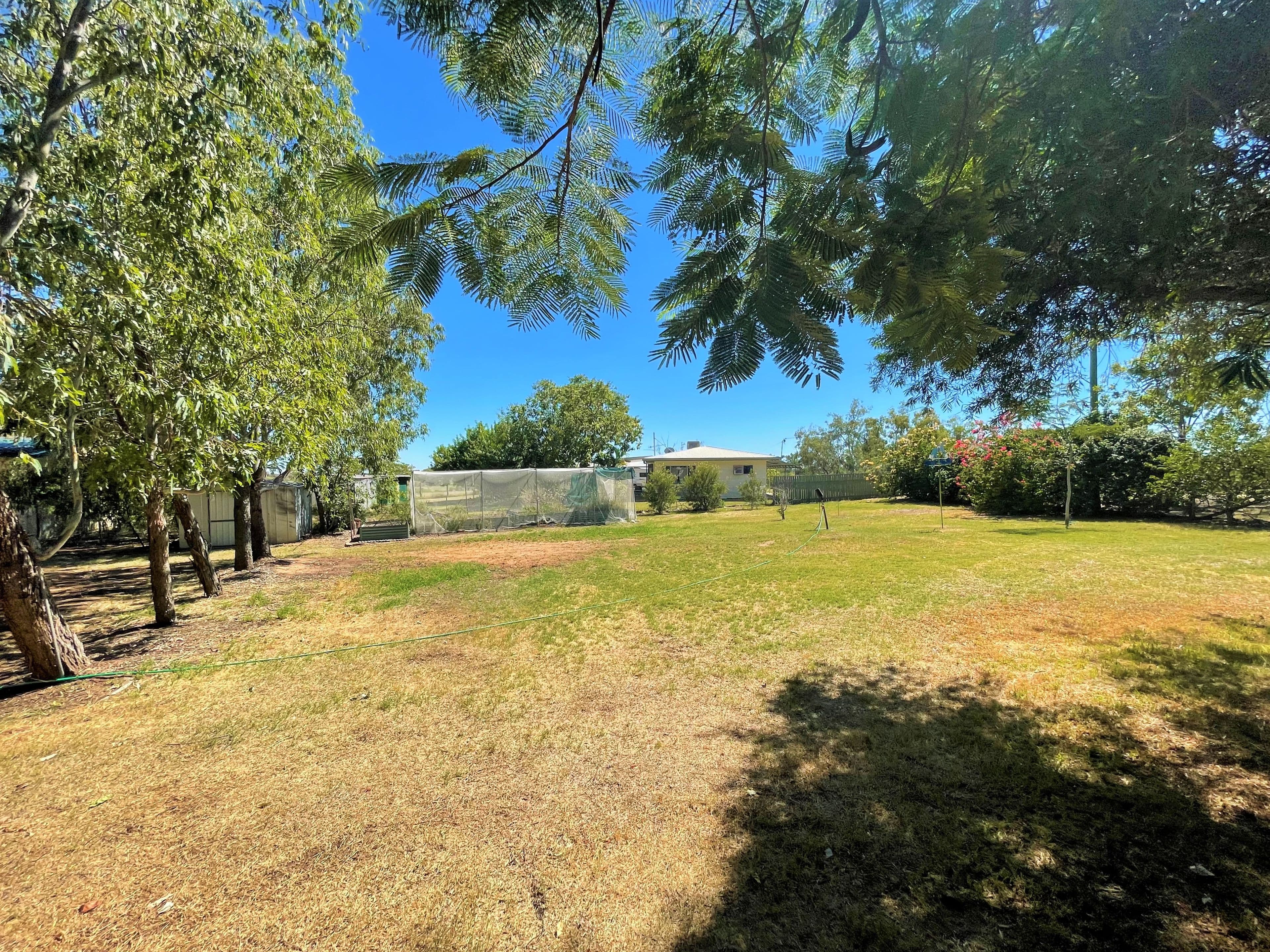 5 Wattle Street, Barcaldine QLD 4725, Barcaldine - Thumbnail 5