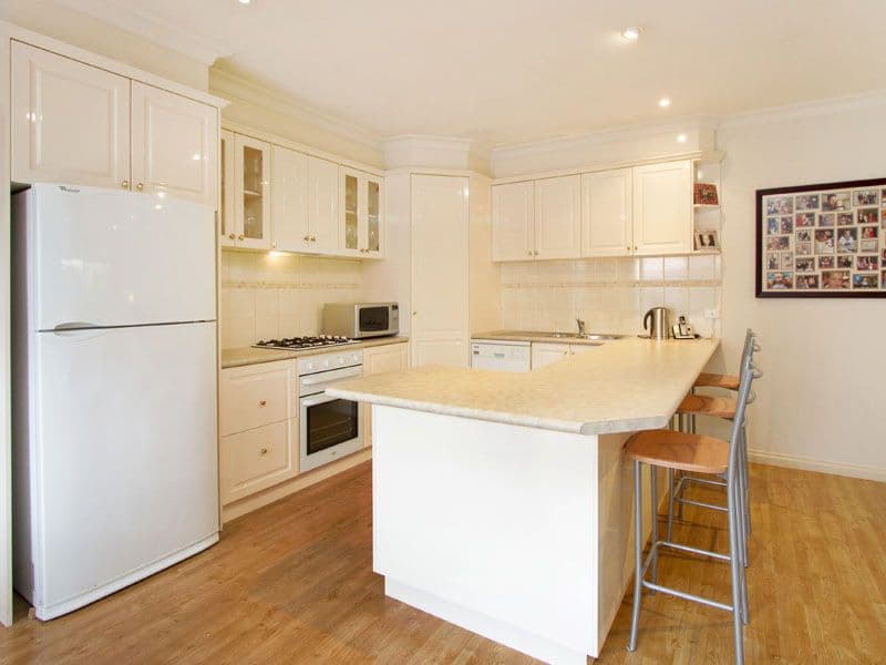 238  Spring Road, DINGLEY VILLAGE VIC 3172, Dingley Village - Thumbnail 3