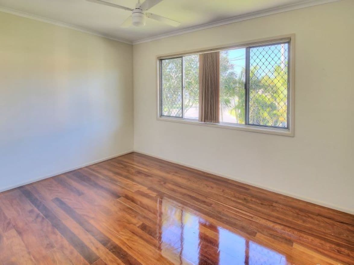 1 Woodash Street, Kingston QLD 4114, Kingston - Thumbnail 3