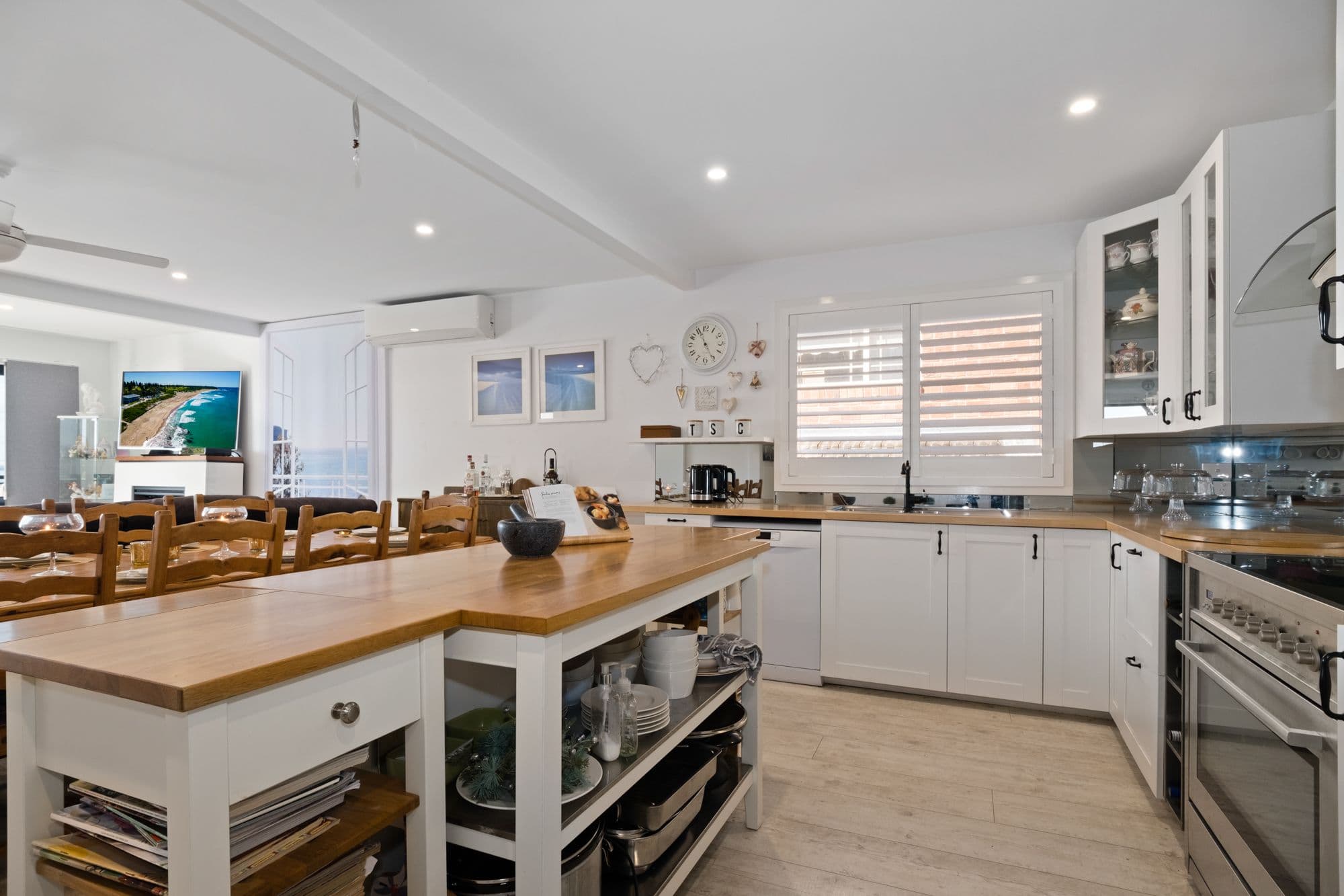 28 Donegal Road, Berkeley Vale NSW 2261, Berkeley Vale - Thumbnail 7
