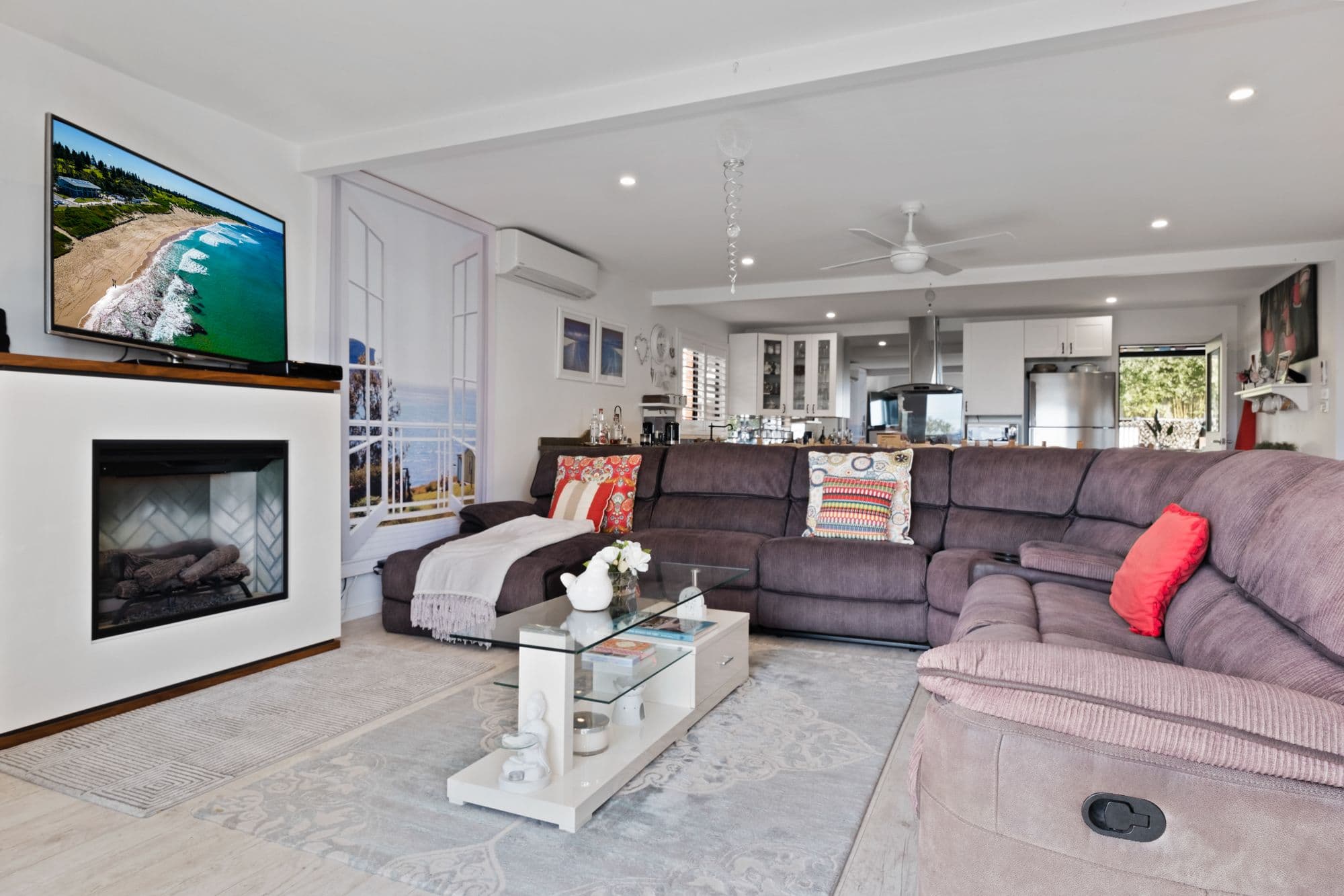 28 Donegal Road, Berkeley Vale NSW 2261, Berkeley Vale - Thumbnail 8