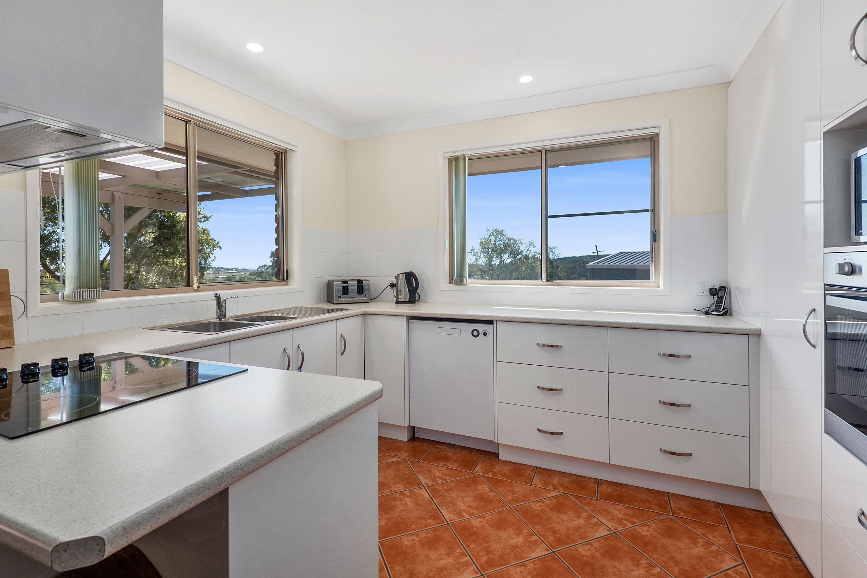 6 Darel Street, Kingsthorpe QLD 4400, Kingsthorpe - Thumbnail 3