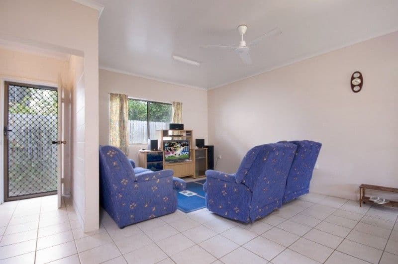 66 Tenth Avenue, RAILWAY ESTATE QLD 4810, Railway Estate - Thumbnail 5
