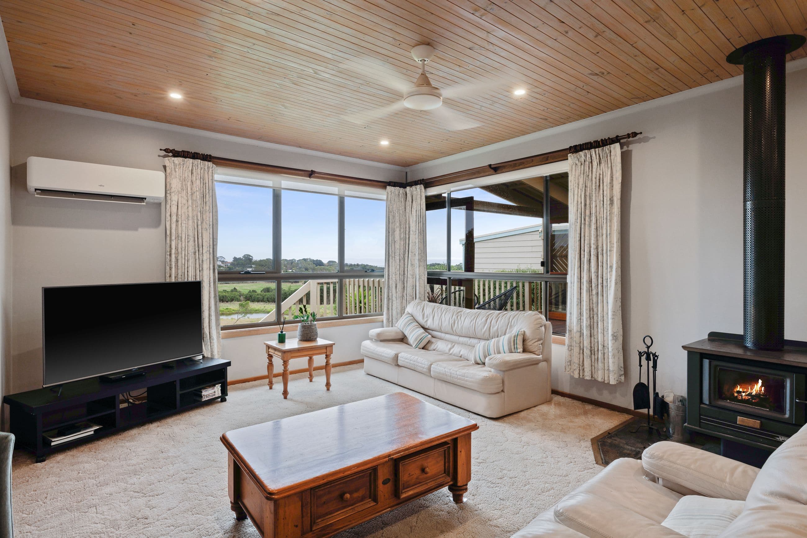 98 Red Rocks Road, Cowes VIC 3922, Cowes - Thumbnail 4