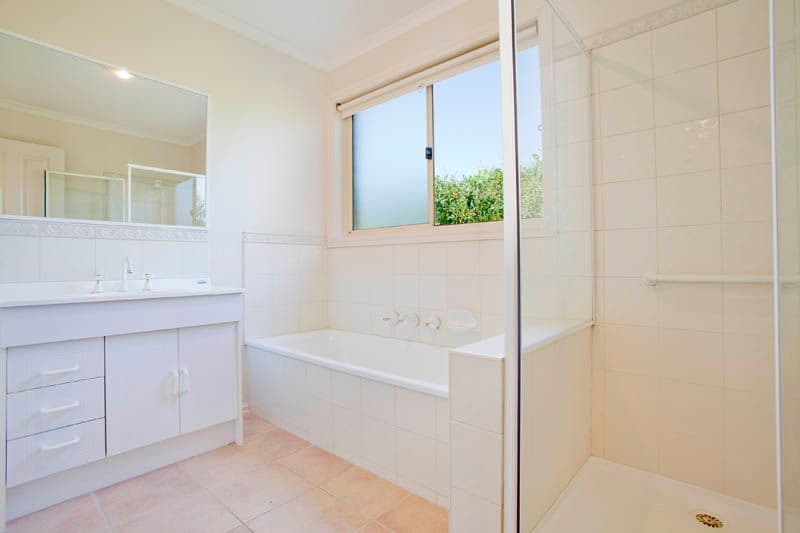 33 Richard Drive, LARA VIC 3212, Lara - Thumbnail 7