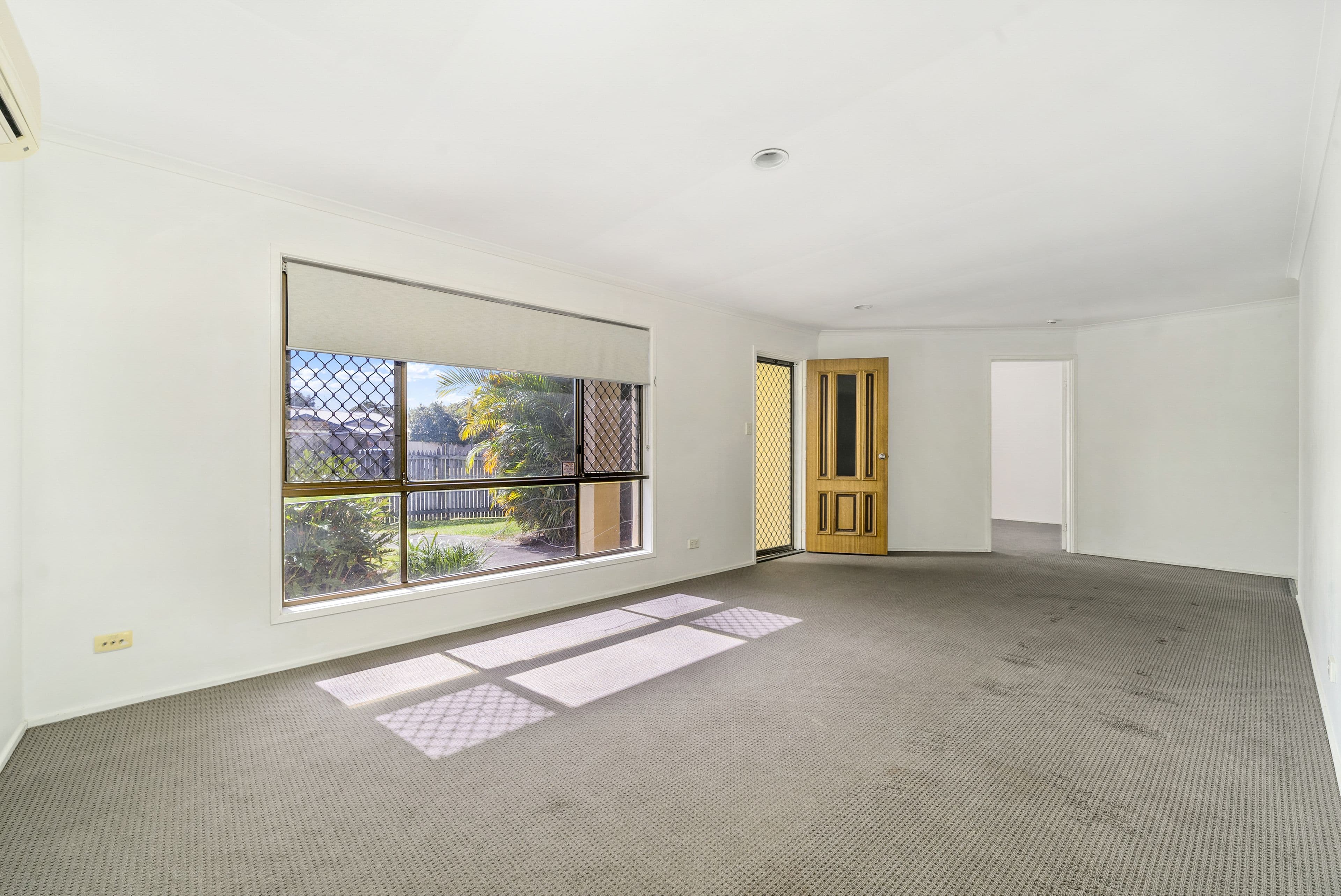 27 Lipscombe Road, Deception Bay QLD 4508, Deception Bay - Thumbnail 4