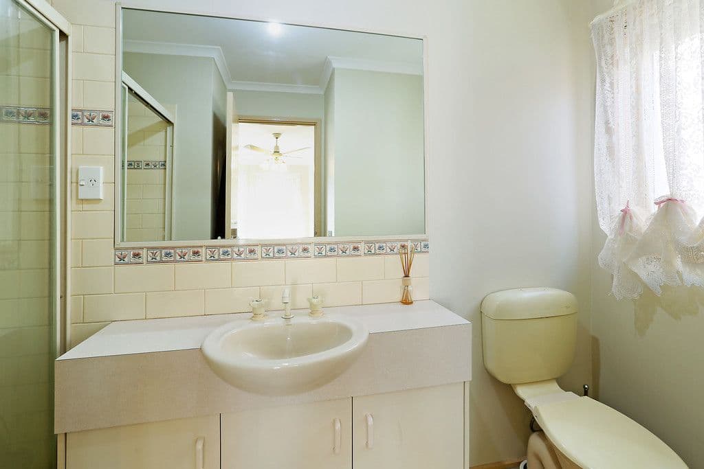 5 Lake Road, Lara VIC 3212, Lara - Thumbnail 5