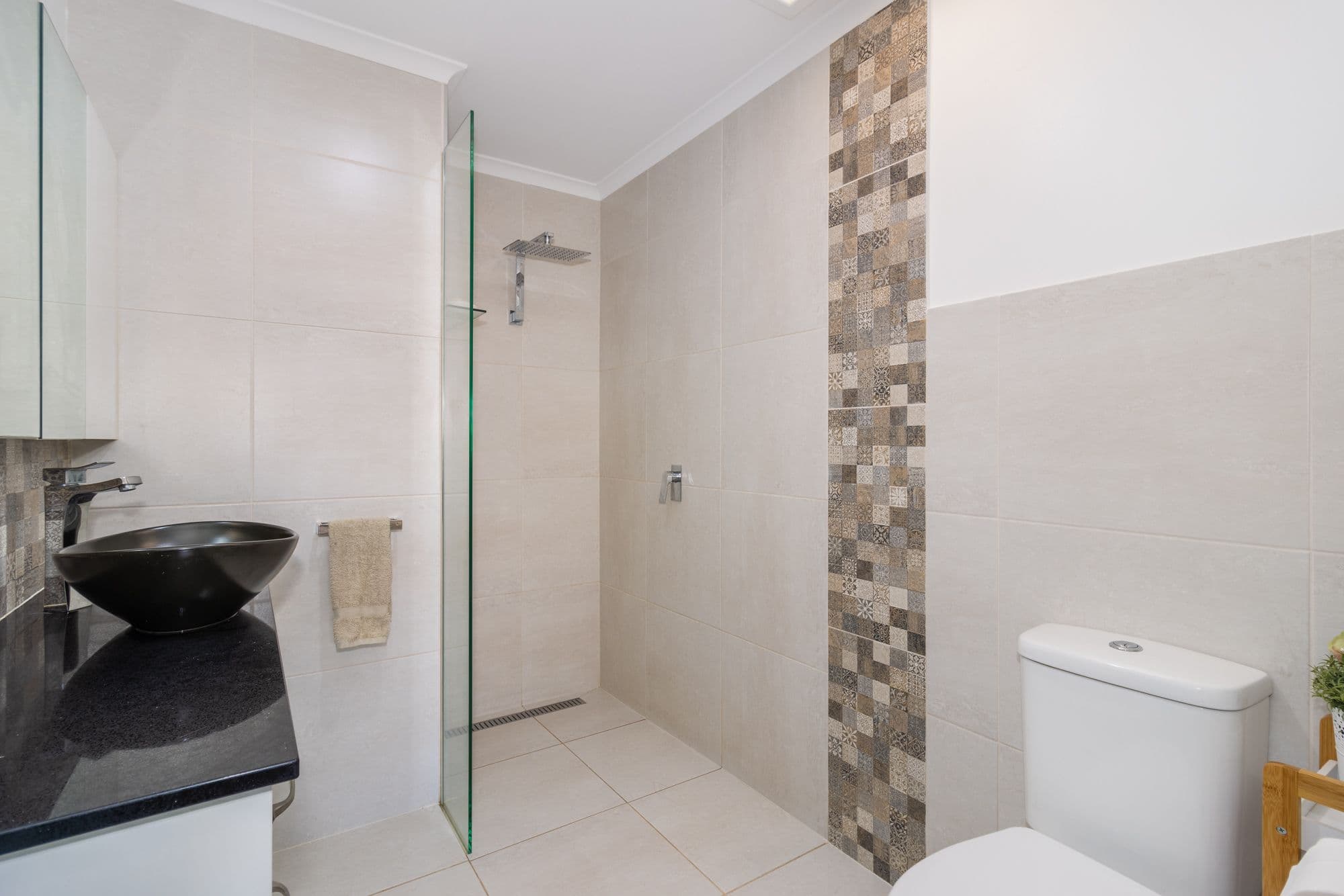 44 Thornbill Drive, Eli Waters QLD 4655, Eli Waters - Thumbnail 8