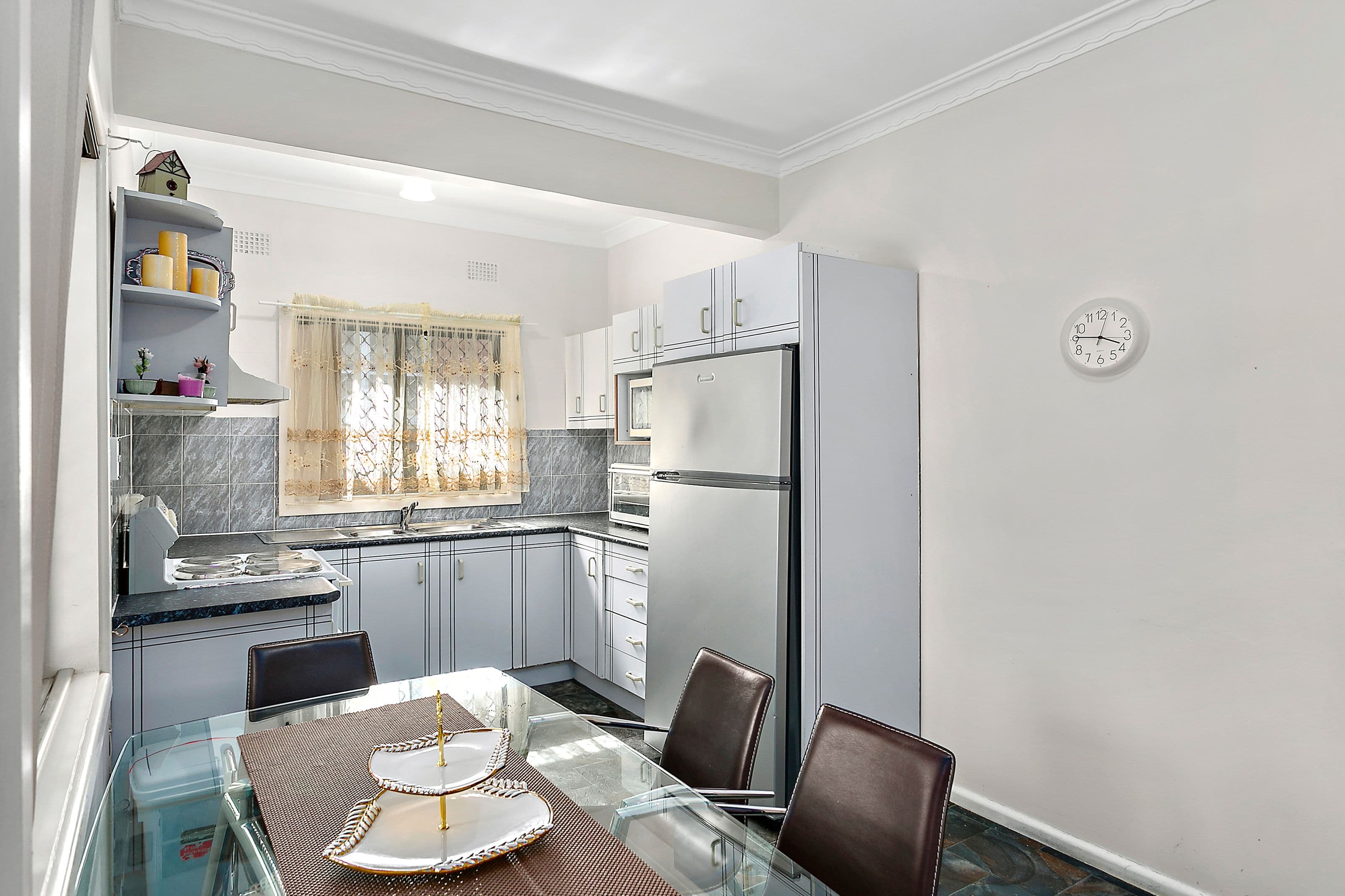 8 Denise Street, Lake Heights - Thumbnail 3