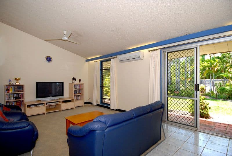 17 Coronet Crescent, ANULA NT 0812, Anula - Thumbnail 2