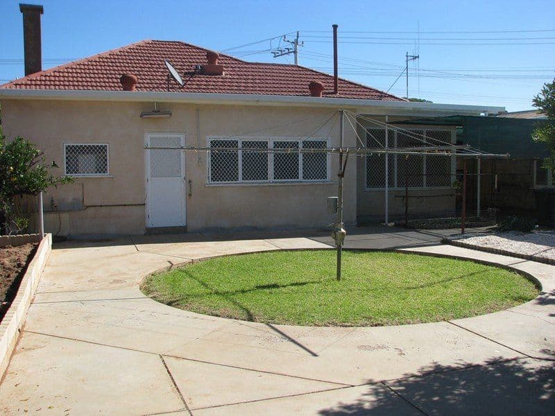 148 Buck Street, BROKEN HILL NSW 2880, Broken Hill - Thumbnail 4