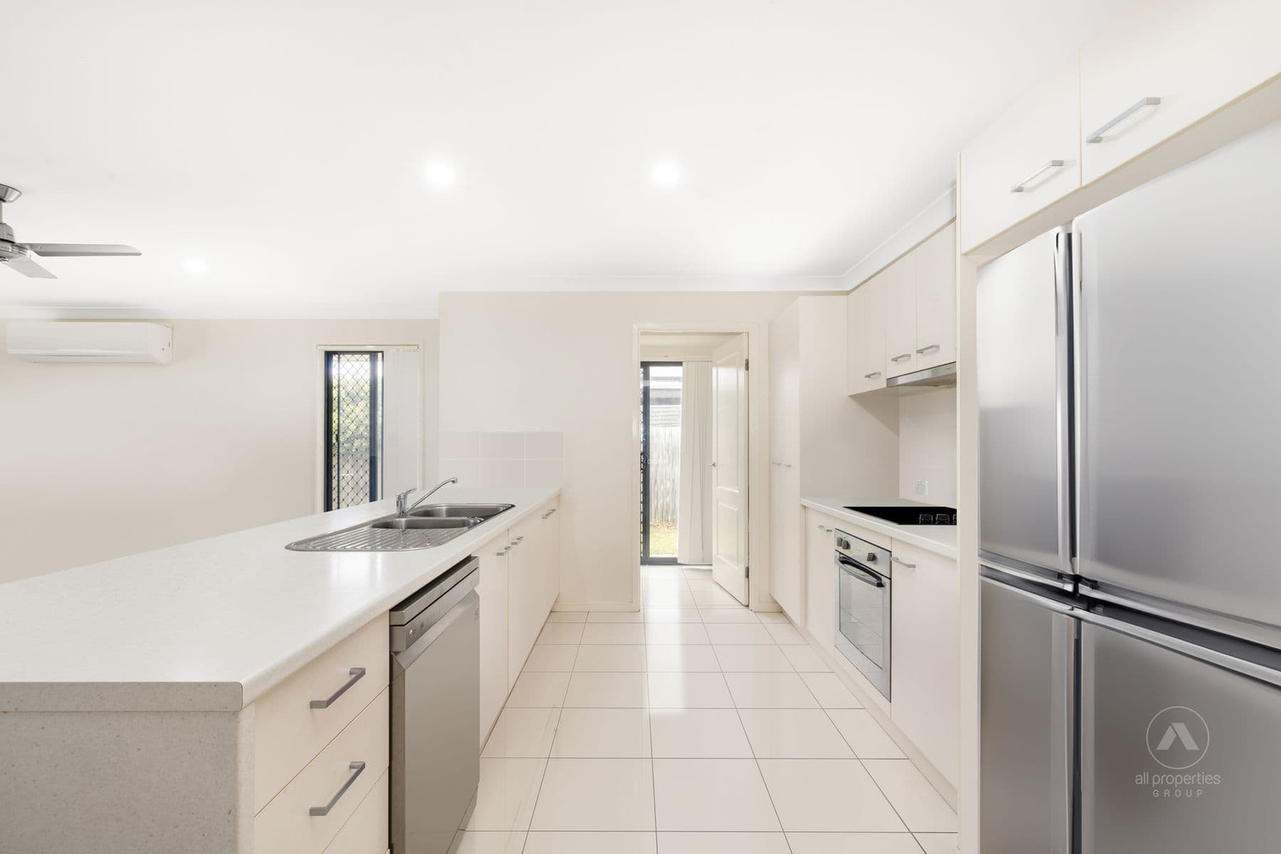 13 Berrima Street, Regents Park QLD 4118, Regents Park - Thumbnail 4