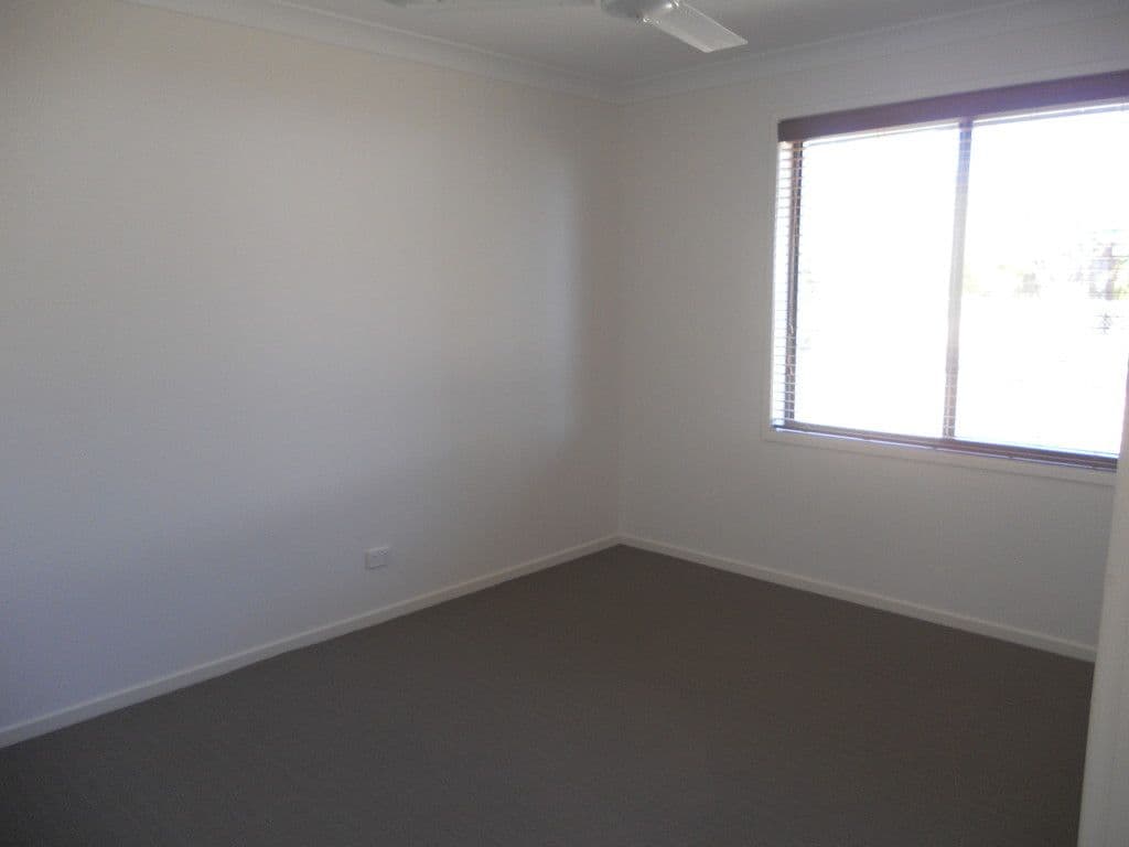 4 Stanley Close, Pittsworth QLD 4356, Pittsworth - Thumbnail 4